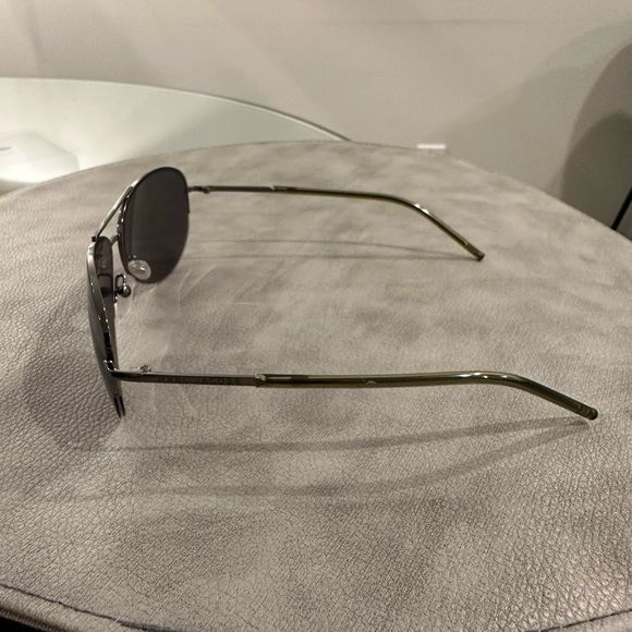 Marc Jacobs Women’s Aviator Sunglasses with Case - Picture 3 of 4